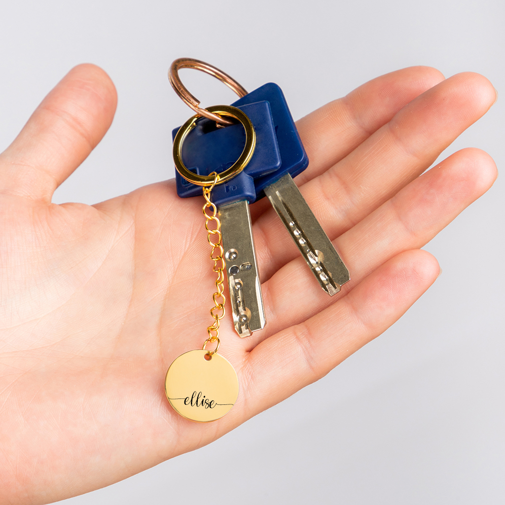 Custom Name Keychain - GetGifts