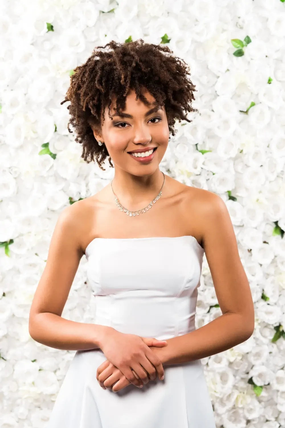 Find Beautiful Gifts For the Bride This Summer
