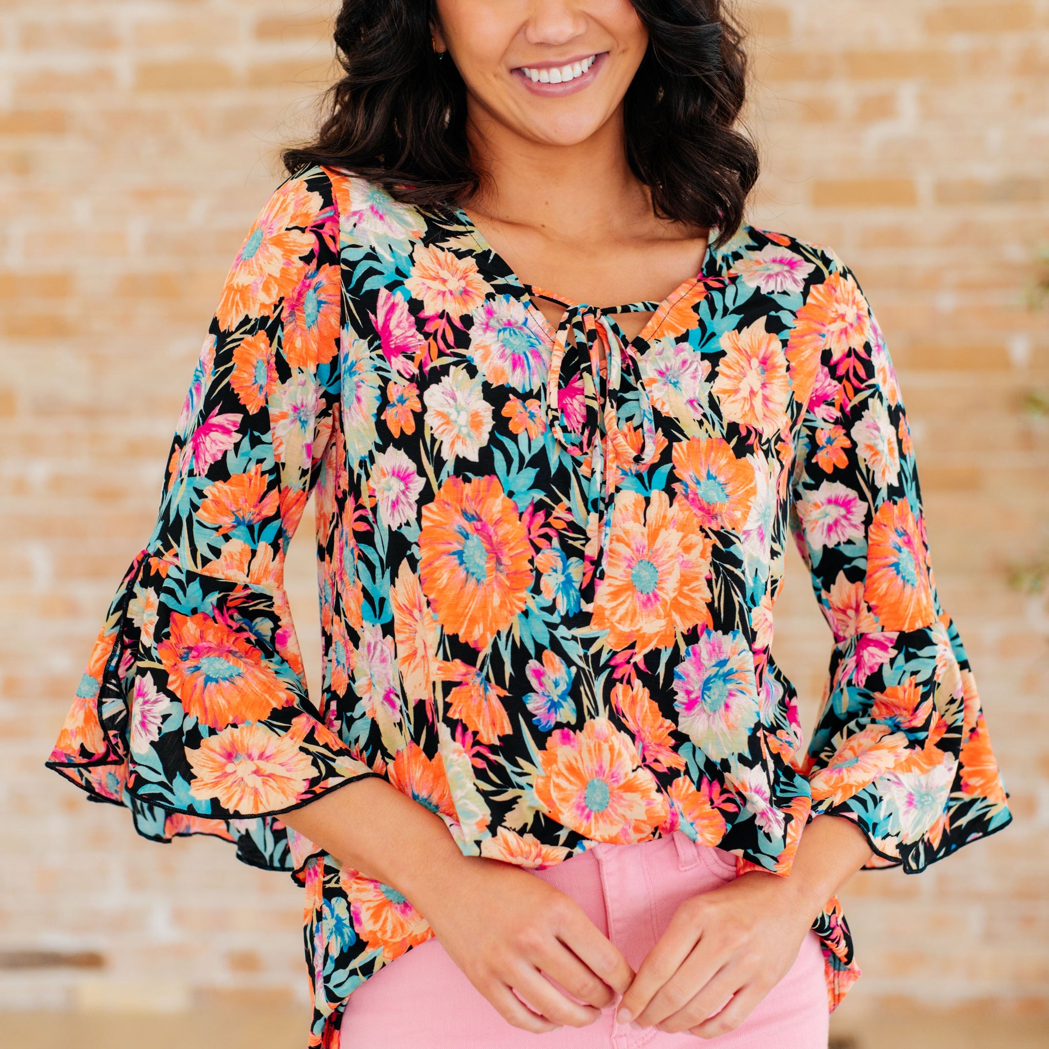 Willow Bell Sleeve Top in Black and Persimmon Floral