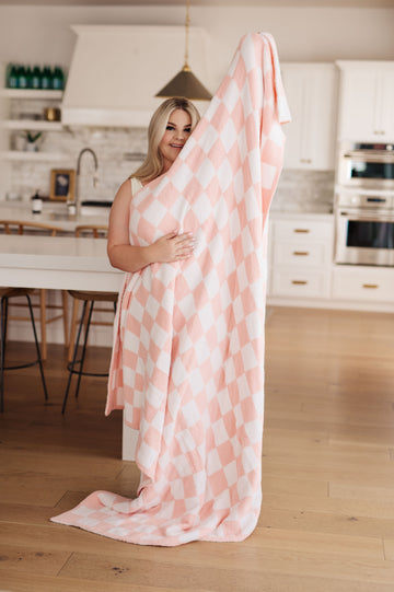 Penny Blanket Single Cuddle Size in Pink Check - OS Womens